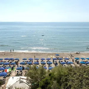Lo Scoglietto 3*, San Vincenzo Italien
